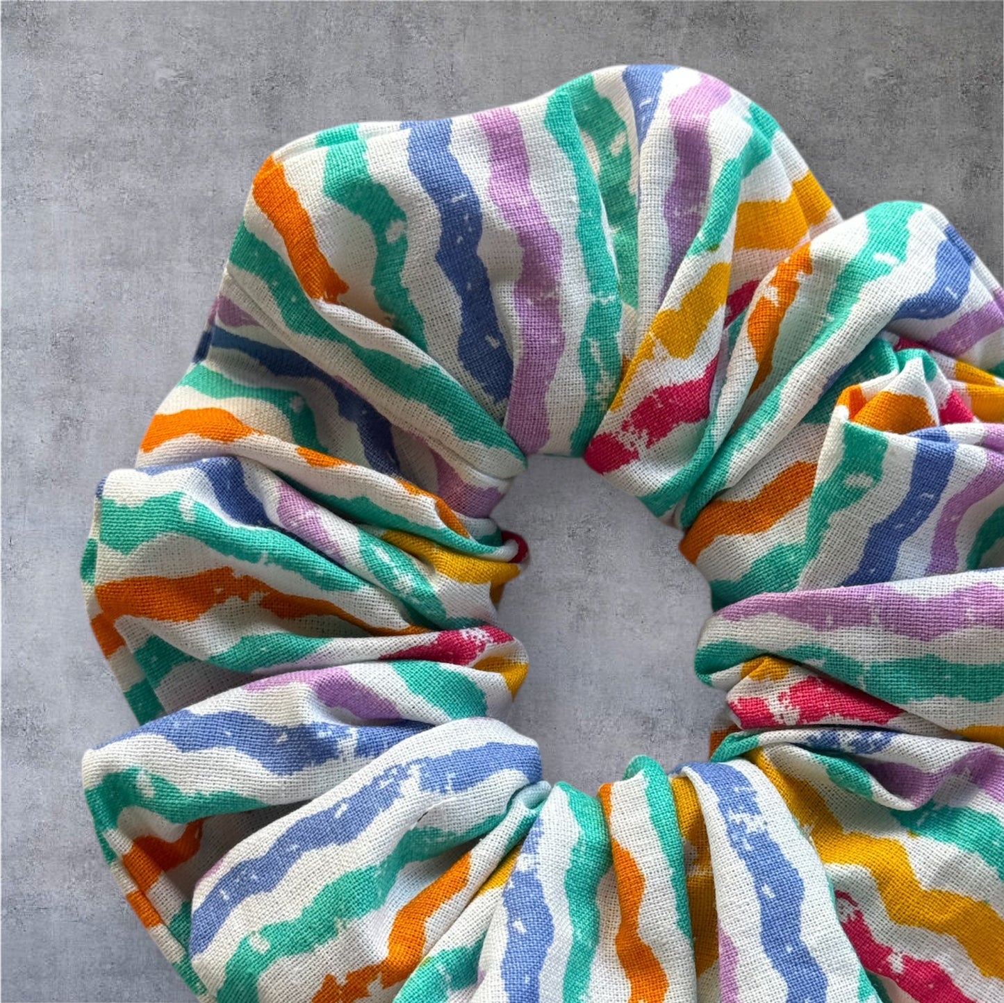 Tricolor Stripes Scrunchies