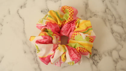 Kaloji Pink Scrunchies
